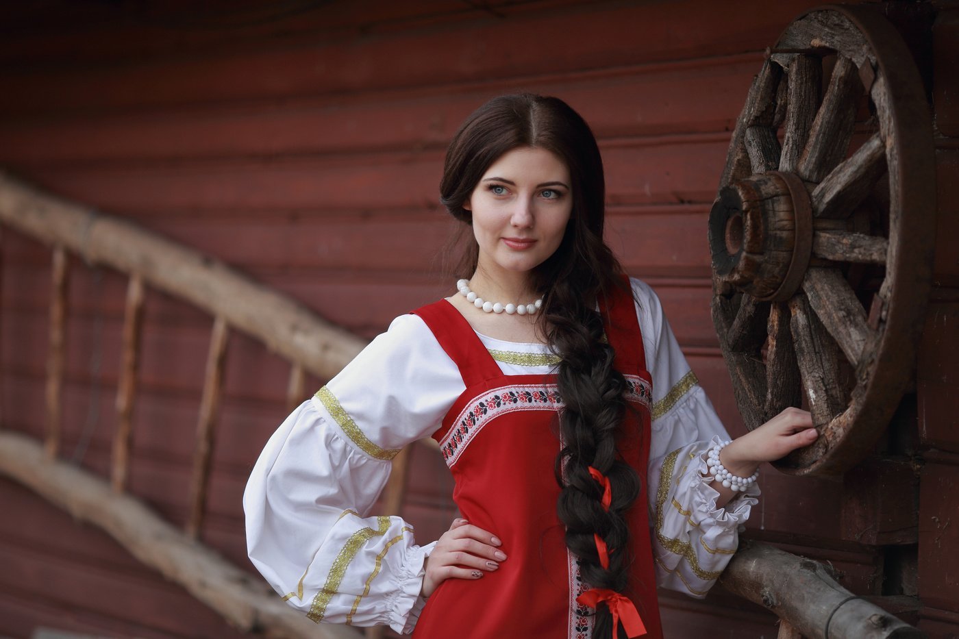 Girls in Slavic costumes in Davao